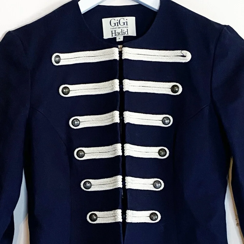Gigi Hadid x Tommy Hilfiger Rare Navy & White Embroidered Military Jacket - Picture 10 of 10